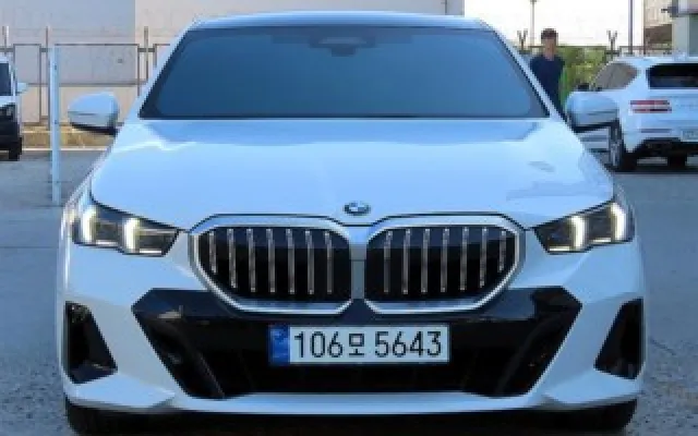 인천8등급중고차할부 5시리즈 (G60) 520i 매물 사진 7 - 2024/07 39,325km
