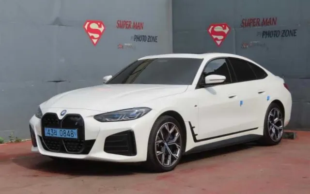 인천8등급중고차할부 i4 eDrive 40 매물 사진 14 - 2023/02 99,600km